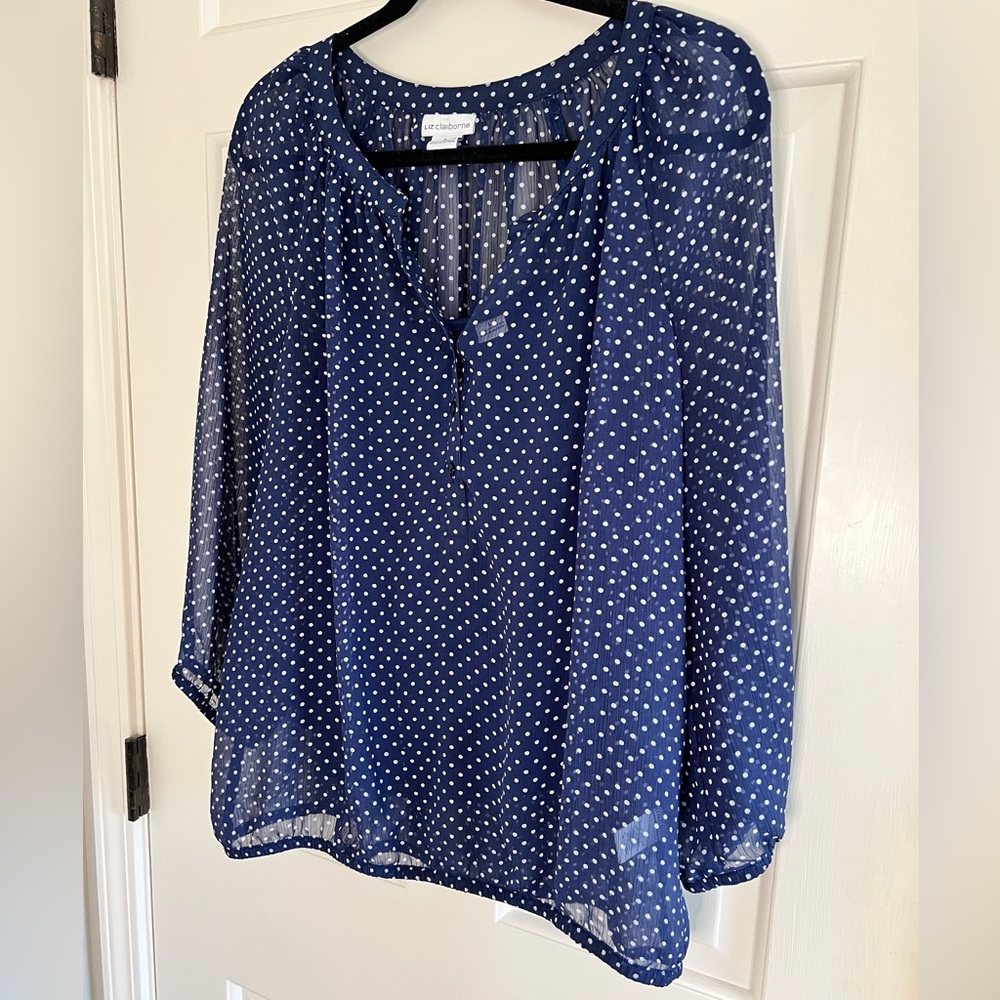 Liz Claiborne women’s blouse blue white dots size large